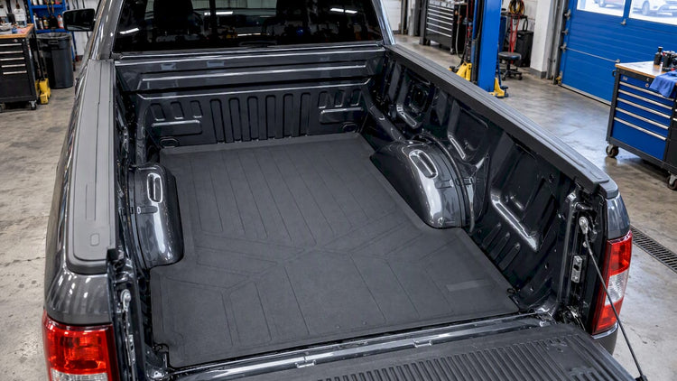 SMARTLINER truck bed mat fitted in pickup