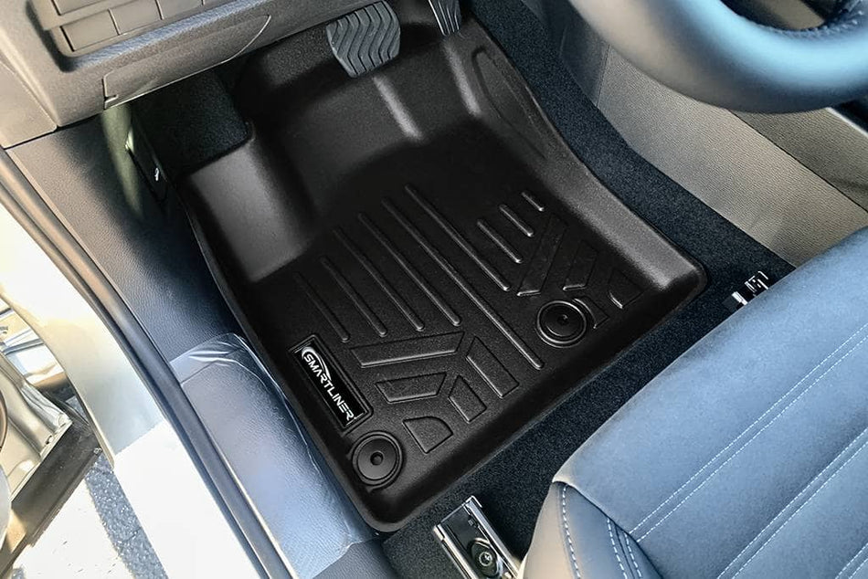 SMARTLINER Floor Liners 2022-2026 Mitsubishi Outlander Floor Liners | SMARTLINER
