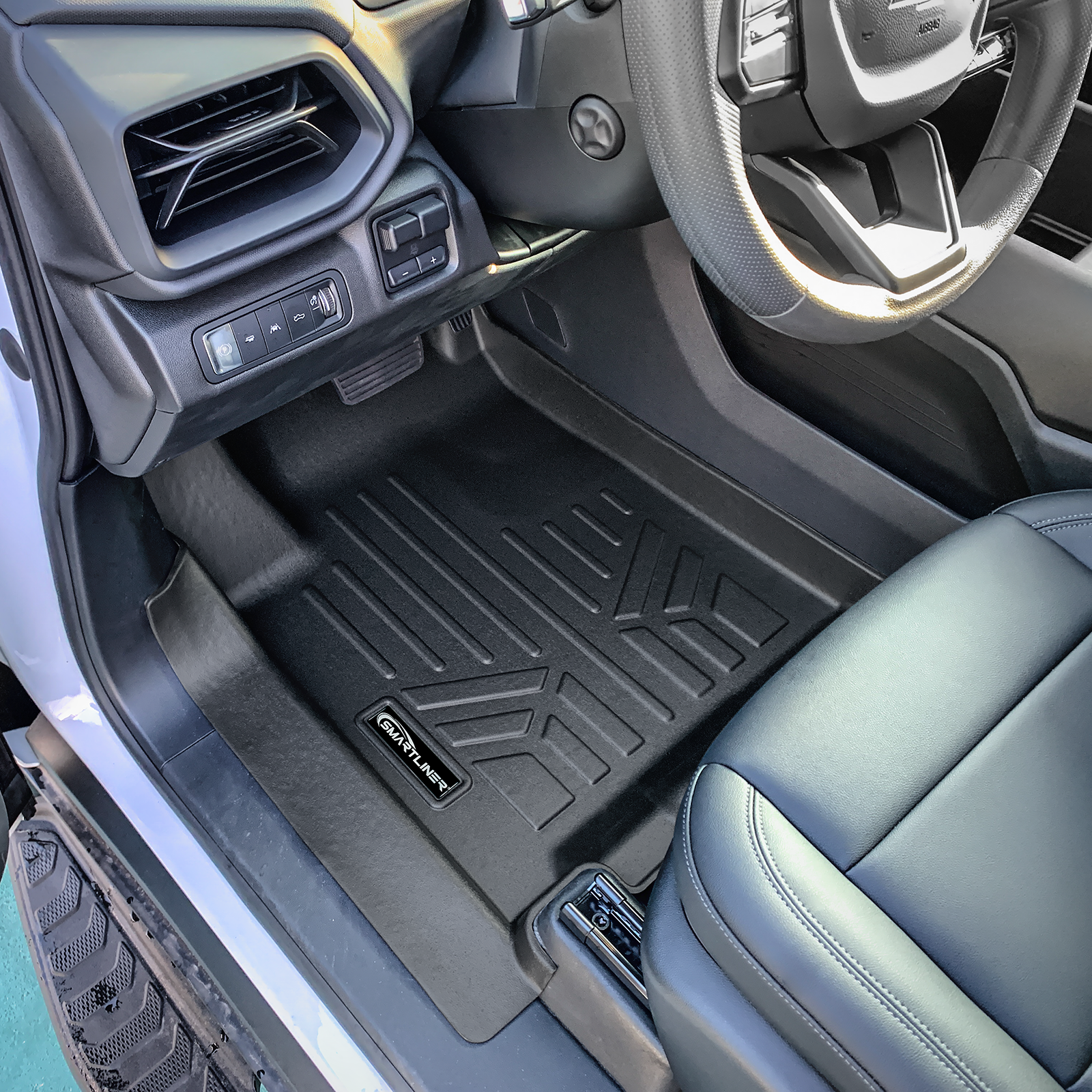 SMARTLINER Custom Fit Floor Mat Liner Set Compatible With 2024-2025 Chevrolet Silverado EV