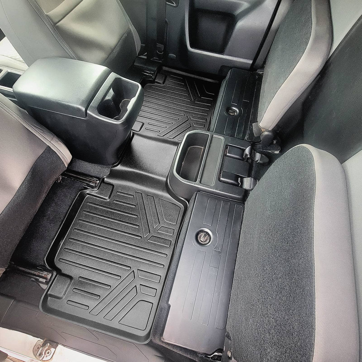Smart Liner USA SmartCoverage Floor Liner Set SmartCoverageâ„¢ Floor Liners For 2018-2023 Toyota Tacoma Access Cab (Automatic Transmission)