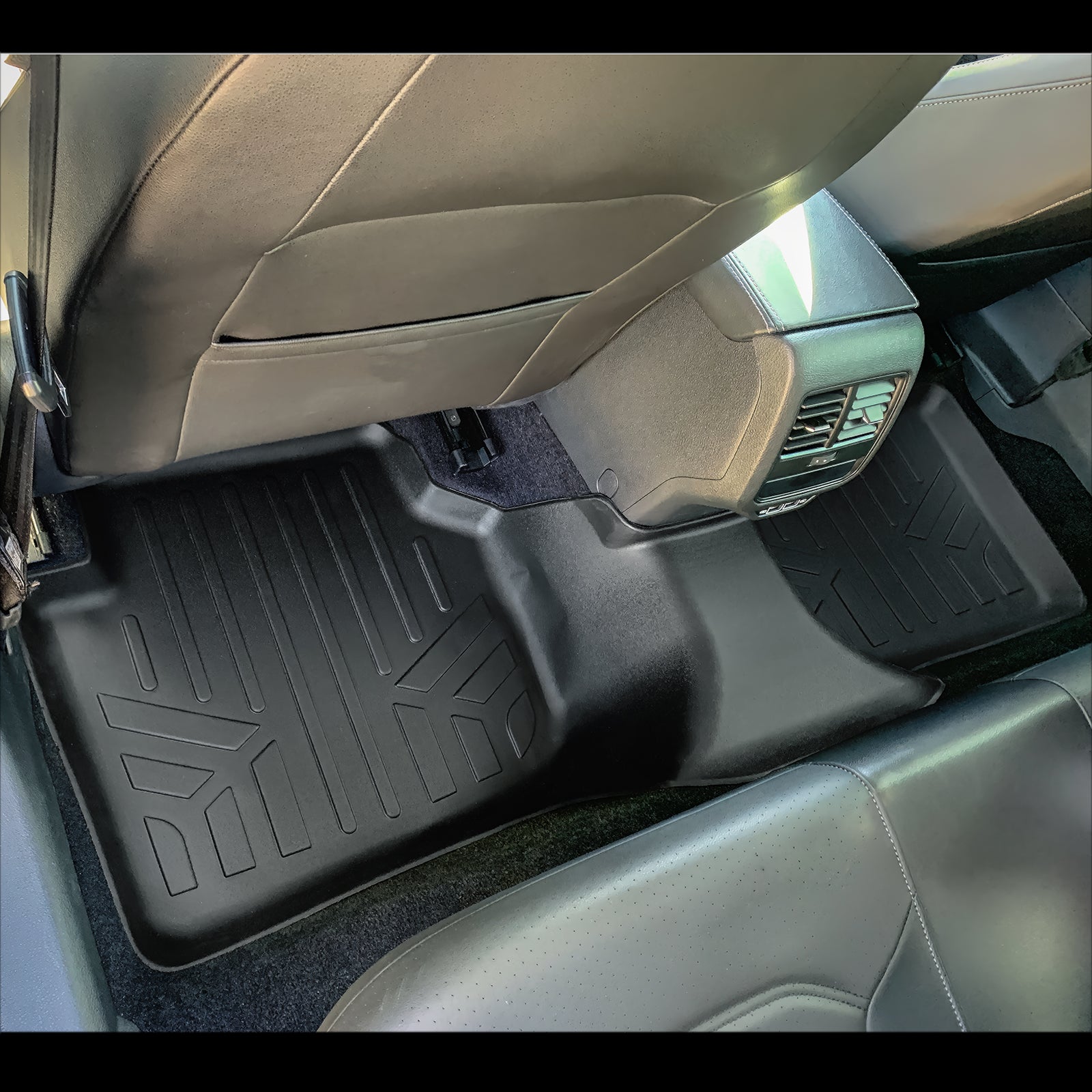 SMARTLINER Custom Fit Floor Liners For 2020-2022 Volkswagen Passat