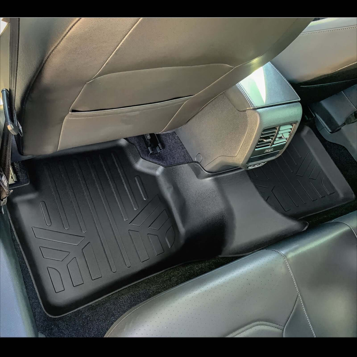 Smartliner USA SMARTLINER Custom Fit Floor Liners For 2012-2019 Volkswagen Passat (Automatic Transmission)
