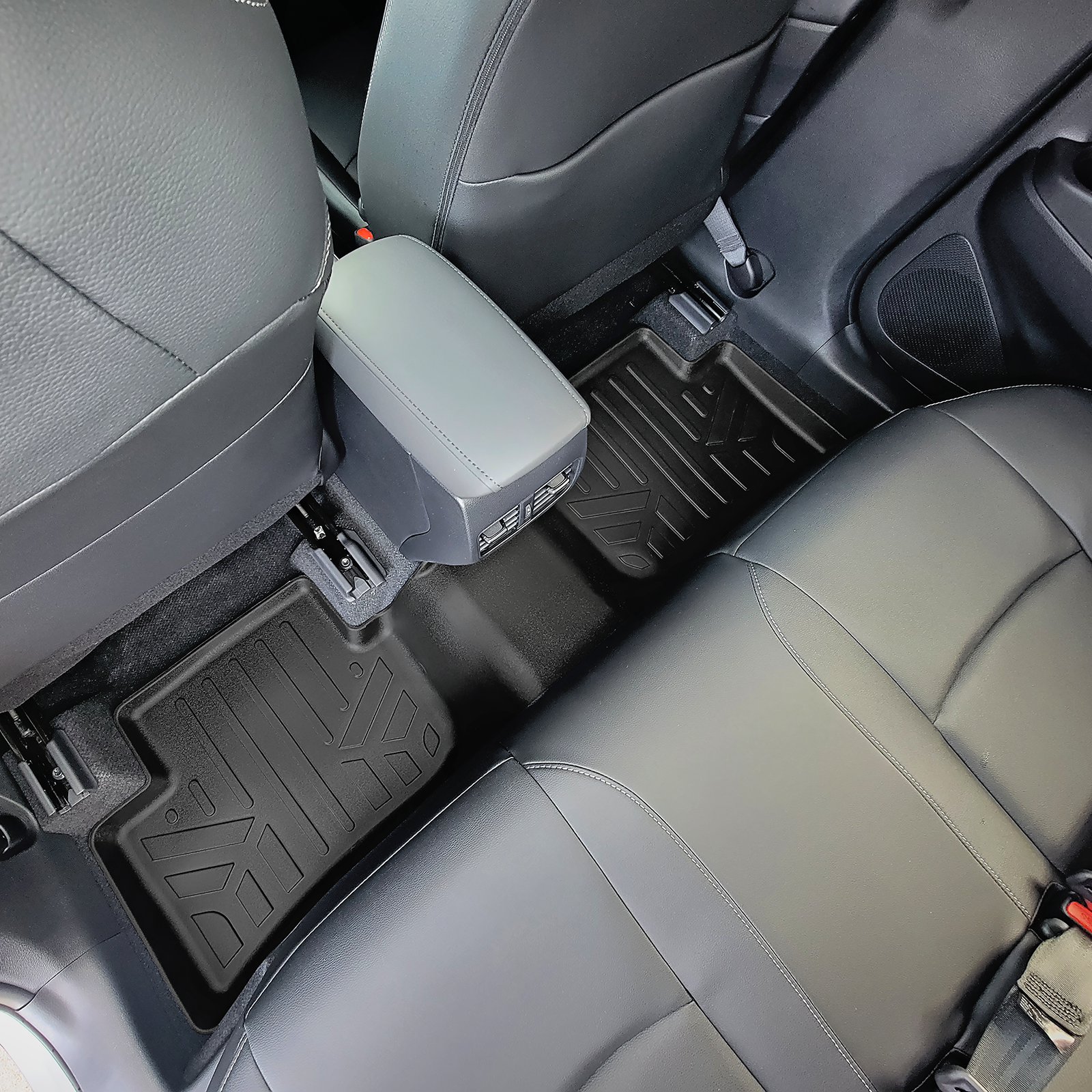 SMARTLINER Custom Fit Floor Liners For 2022-2024 Toyota Corolla Cross (Fits AWD)