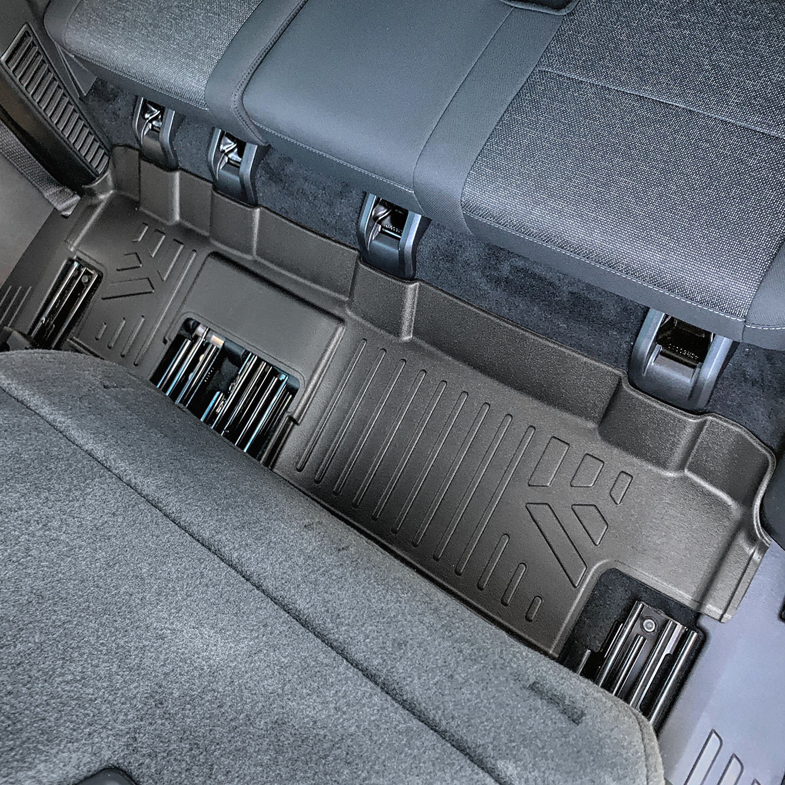 SMARTLINER Custom Fit Floor Liners For 2024 - 2025 Chevrolet Traverse/Buick Enclave 2025 with 2nd Row Bucket Seats/2024-2025 GMC Acadia/Buick Enclave