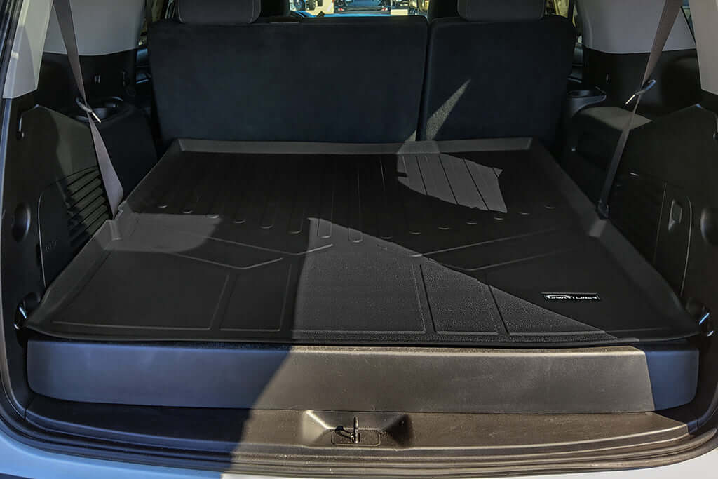 SMARTLINER Custom Fit Floor Mats 3 Rows and Cargo Liner Behind 2nd Row Set Black 2015 - 2020 Tahoe / Yukon with 2nd Row Bench Seats