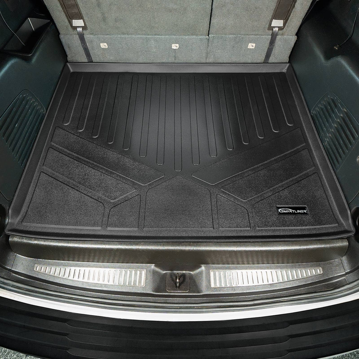 SMARTLINER Cargo Liner 2015-2020 Cadillac Escalade ESV Cargo Liner | SMARTLINER