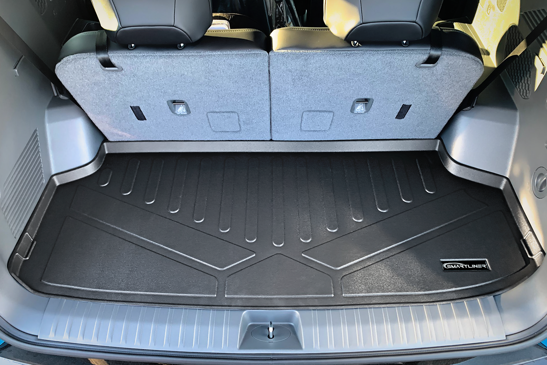 SMARTLINER All Weather Custom Fit Black 3 Rows and Cargo Liner Behind the 3rd Row Set Compatible With 2024 Kia EV9